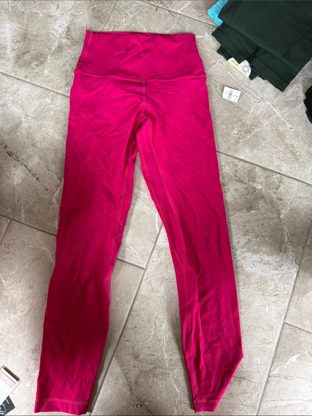 lululemon athletica Fuchsia Ankle-Length Leggings